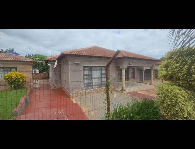 3 BEDROOM HOUSE FOR SALE IN MULEDANE